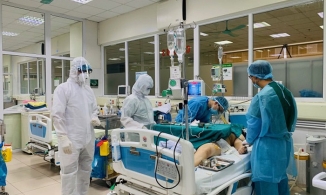 Bệnh nhân 1465 bị 'cơn bão cytokine' giống phi công Anh