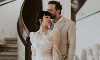 Báo Tây ca ngợi hết lời đám cưới bí mật ở Đà Nẵng