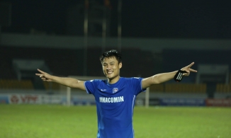 Cầu thủ Than Quảng Ninh đồng loạt kêu cứu vì sắp 'chết đói' theo nghĩa đen