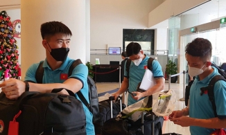 ĐT Việt Nam đã đặt chân sang Singapore, chính thức bước vào hành trình AFF Cup 2021