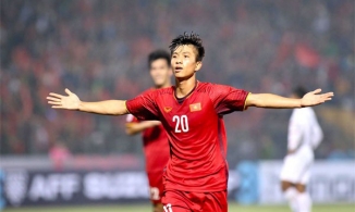 Được bình chọn là cầu thủ xuất sắc nhất trận đấu, Phan Văn Đức gửi tặng bàn thắng đến vợ bầu