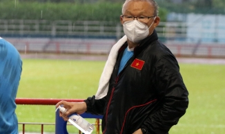 HLV Park Hang seo: 'Chê hai cánh chúng tôi yếu, vậy thì mời các bạn Indonesia cứ tấn công vào đấy'