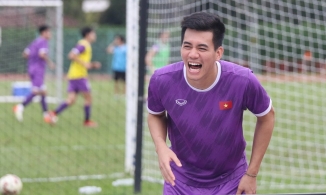 ĐT Việt Nam vui vẻ thoải mái trước trận quyết đấu Thái Lan