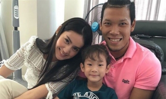 Những bóng hồng xinh đẹp đi bên cạnh tuyển thủ Thái Lan