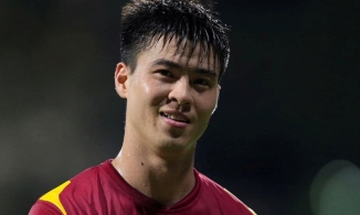 Sau Đình Trọng, ông Park mất nốt hậu vệ Duy Mạnh cho trận bán kết