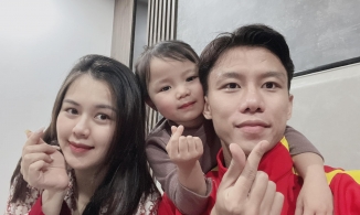 Quế Ngọc Hải tặng vợ bó hoa không mất tiền mua nhân dịp Valentine