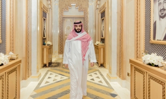 Cuộc sống xa hoa bên trong Hoàng gia giàu nhất thế giới