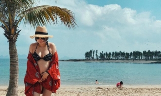 Tôn vóc dáng xinh lung linh với 4 kiểu đồ bơi được các nàng ưu ái