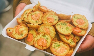 Chiếc bánh khọt Vũng Tàu giá 2 ngàn được người Sài Gòn vô cùng ưa chuộng