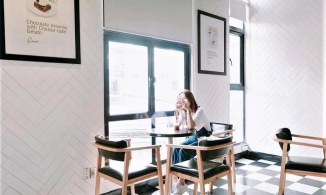 3 quán cafe tông đen tuyệt đẹp cho người thích điều mới lạ ở Sài Gòn