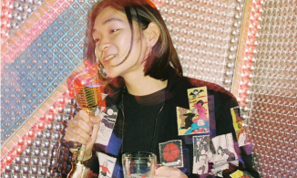 Yếu tố 18+ xuất hiện trong BST mới của Supreme 