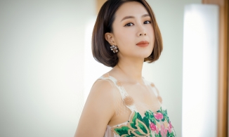 Hồng Diễm thay đổi phong cách, hoá teengirl với style thời trang “có gì mặc nấy'