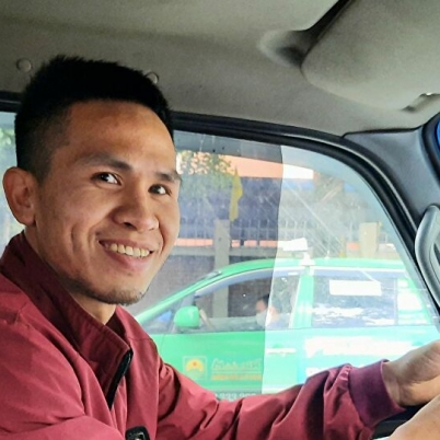 Vụ đỡ bé gái ngã từ tầng 12: Đừng ép người khác mặc áo người hùng rồi quay lưng khi nó không hoàn hảo như mình... nghĩ