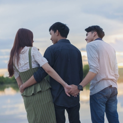 PODCAST: Có thể tiếp tục chơi với người bạn yêu lại người yêu cũ của mình?