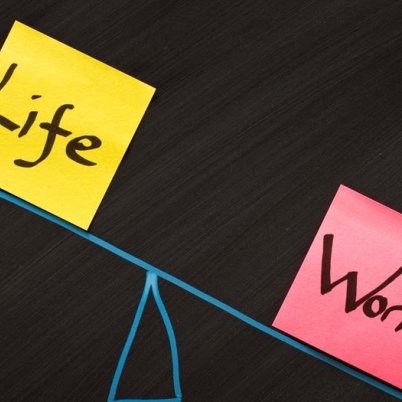 Khi chúng ta không đủ bản lĩnh để vượt qua cám dỗ cuộc đời