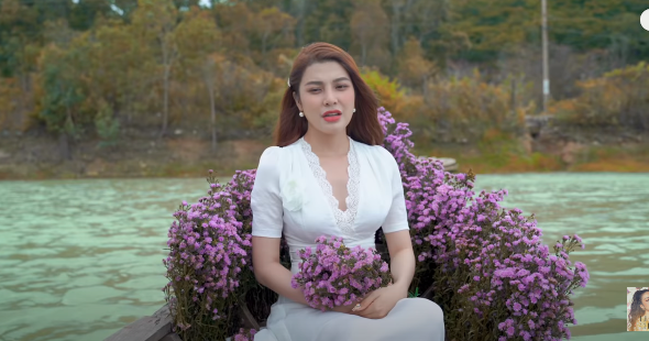 'Ngọc nữ Bolero' Lily Chen mất điểm khi hát lại Hoa nở không màu  - Ảnh 3