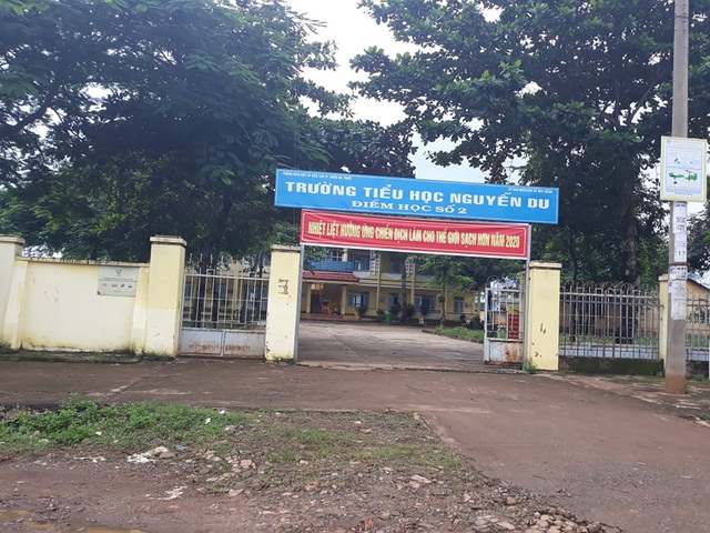 Trường Tiểu học Nguyễn Du - nơi xảy ra vụ việc.