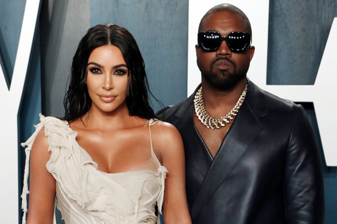 Kanye West phản đối đơn ly hôn, nhất quyết không cho Kim Kardashian hạnh phúc bên tình mới - Ảnh 2