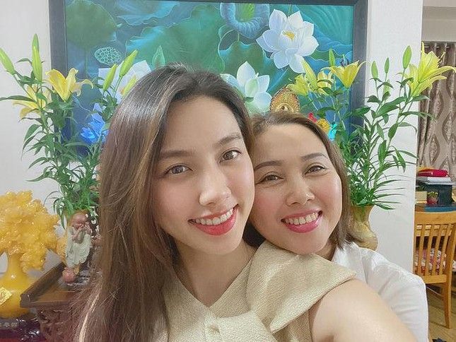 Hoa hậu Thùy Tiên chứng minh đẹp là Gen di truyền, không cần phải cố gắng - Ảnh 3