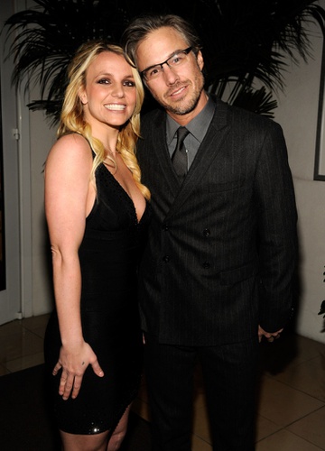 Nghi vấn Britney Spears đã từng bí mật kết hôn với quản lý cũ - Ảnh 2