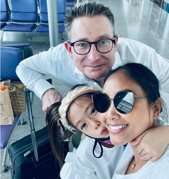 Đoan Trang thông báo tạm rời showbiz, theo chồng sang định cư nước ngoài - Ảnh 7