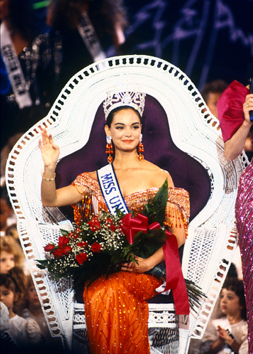 Điểm lại 3 mỹ nhân Mexico từng đăng quang Miss Universe - Ảnh 10