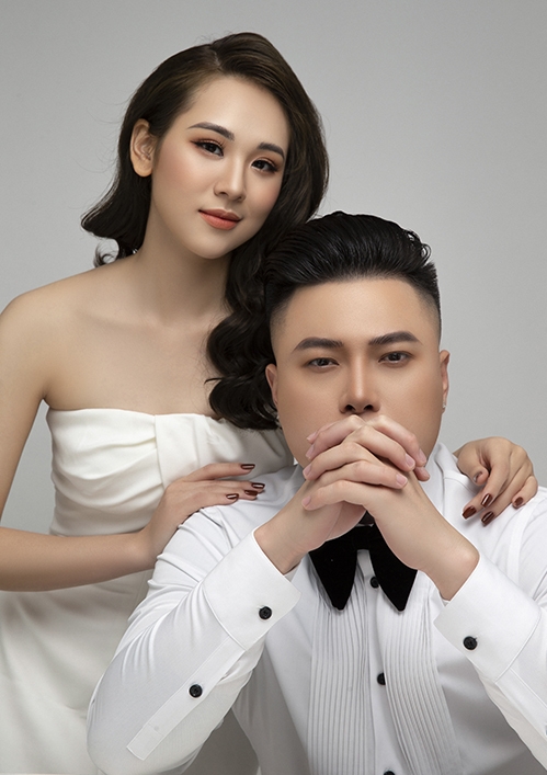 Nam ca sĩ Vũ Duy Khánh lấy vợ mới kém 10 tuổi sau 4 tháng hẹn hò - Ảnh 2