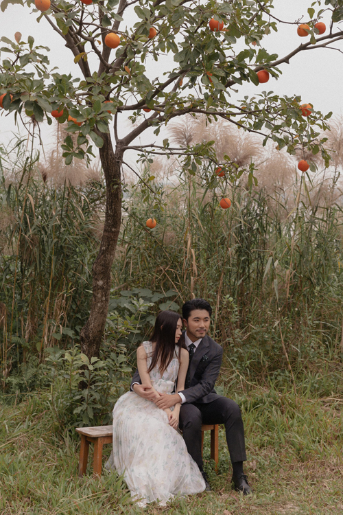 Bộ ảnh cưới 'tình bể bình' dạo quanh Hà Nội của con gái Xuân Hinh - Ảnh 4