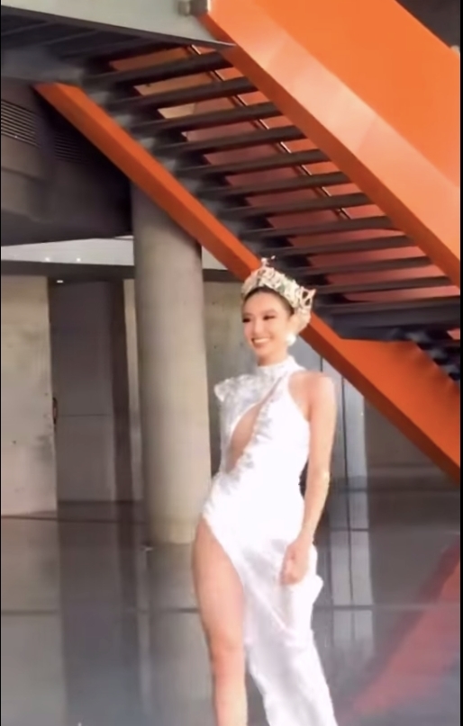 Ngắm bộ ảnh đầu tiên hậu đăng quang của Tân Hoa hậu Hòa bình Thùy Tiên  - Ảnh 6