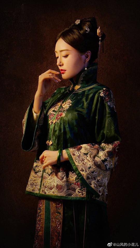 'Phú Sát Hoàng hậu' Tần Lam tuổi 42: Xinh đẹp, độc thân có chủ đích - Ảnh 1
