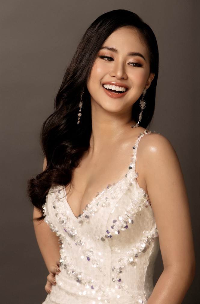 10 gương mặt sáng giá nhất trong Top 35 thí sinh Hoa hậu Việt Nam 2020 - Ảnh 11
