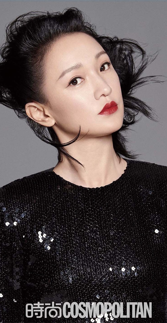 Năm 2019, Châu Tấn xuất hiện với thần thái xinh đẹp trên một tạp chí.