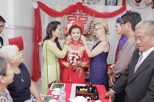 Quen qua mạng, 9X Việt cưới chồng Tây chỉ sau 14 ngày gặp mặt - Ảnh 3