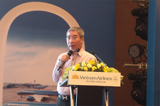 Ông Phan Ngọc Linh - Trưởng đoàn tiếp viên Vietnam Airlines bị đình chỉ công tác