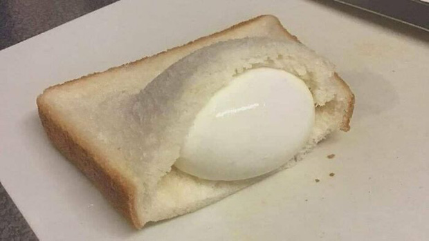Khi bạn quá ngán ăn sandwich với trứng ốp la. Thôi thì thử đổi sang trứng luộc xem sao?