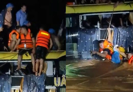 Quảng Bình: Trắng đêm giải cứu 20 người trên xe khách bị lũ cuốn trôi - Ảnh 3