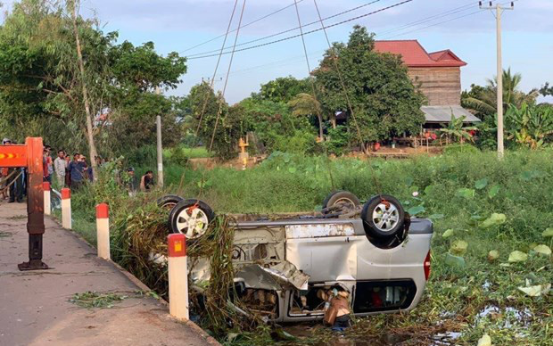 6 người Việt tử vong do tai nạn giao thông tại Campuchia - Ảnh 1