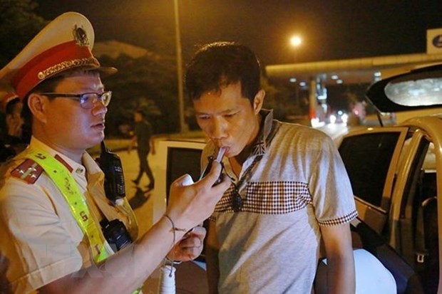 Phát hiện 13 tài xế nghiện ma túy trên cao tốc Hà Nội - Lào Cai - Ảnh 1