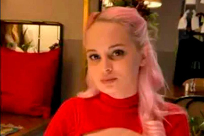 YouTuber Nga bị bắt vì livestream cảnh bạn gái qua đời để nhận tiền - Ảnh 3