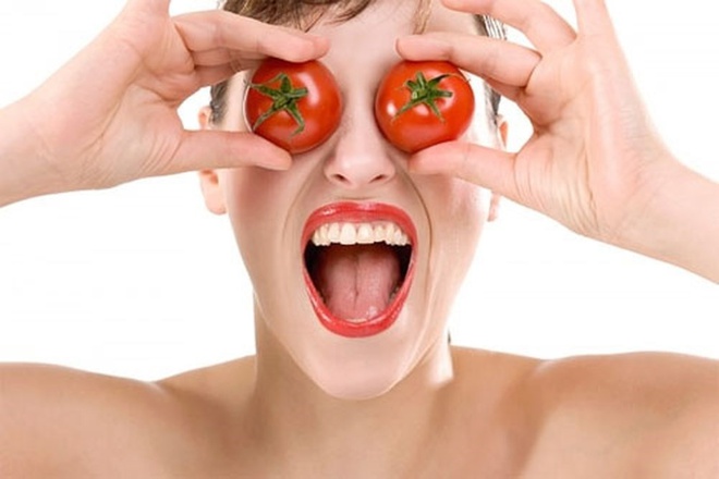 Cà chua là nguyên liệu tẩy da chết an toàn, hiệu quả