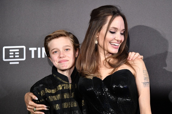 Con gái phi giới tính nhà Angelina Jolie gây ấn tượng với chiều cao nổi bật - Ảnh 5
