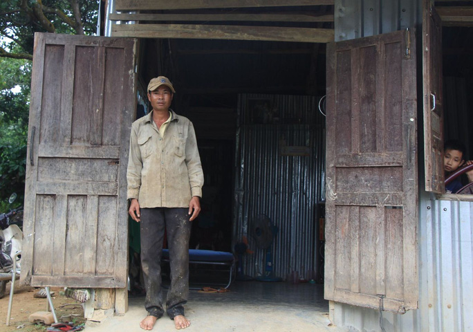 Đắk Nông: Tổ trưởng dân phố giả chữ ký, bớt xén gạo cứu đói bị cắt chức - Ảnh 2