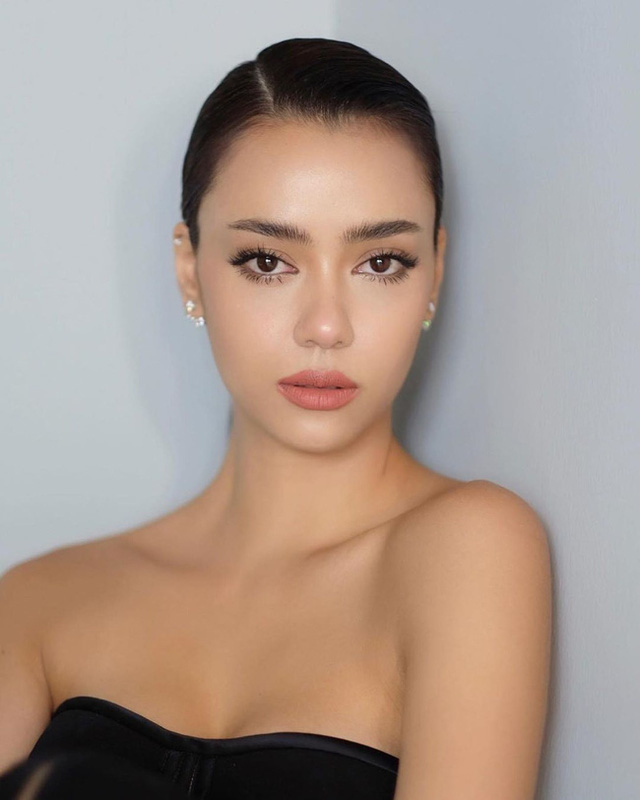Nhan sắc lai của Tân Hoa hậu Hoàn vũ Thái Lan 2020 - Ảnh 11