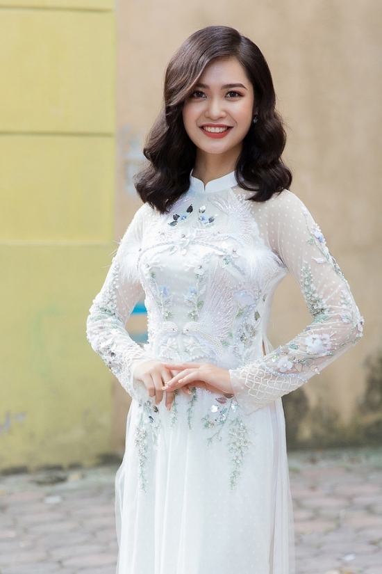 Nông Thúy Hằng là ai? Hoa hậu các dân tộc Việt Nam dính lùm xùm ngay sau đăng quang - Ảnh 4