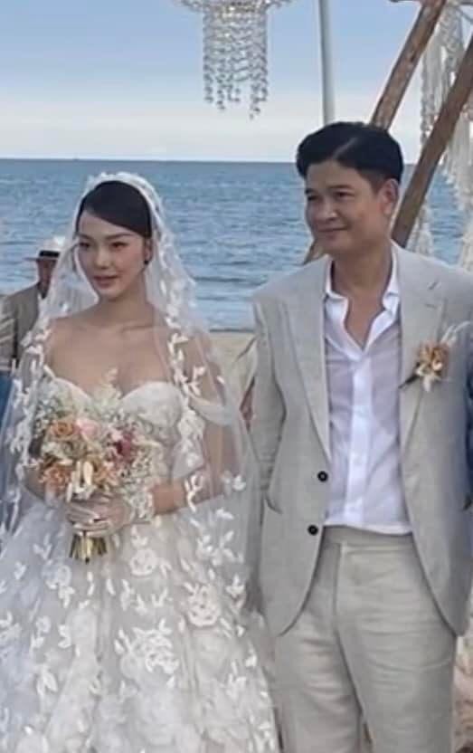 hinh anh chong minh hang xuat hien tren mxh du co dau thang 6 da dan khach moi khong dang anh chu re anh 3 Hình ảnh chồng Minh Hằng xuất hiện trên MXH dù cô dâu tháng 6 đã dặn khách mời không đăng ảnh chú rể - Ảnh 3
