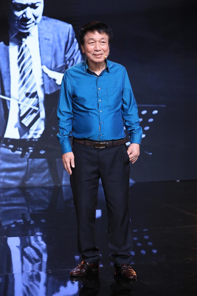 Nhạc sĩ Phú Quang - người con luôn đau đáu nỗi niềm riêng về Hà Nội.
