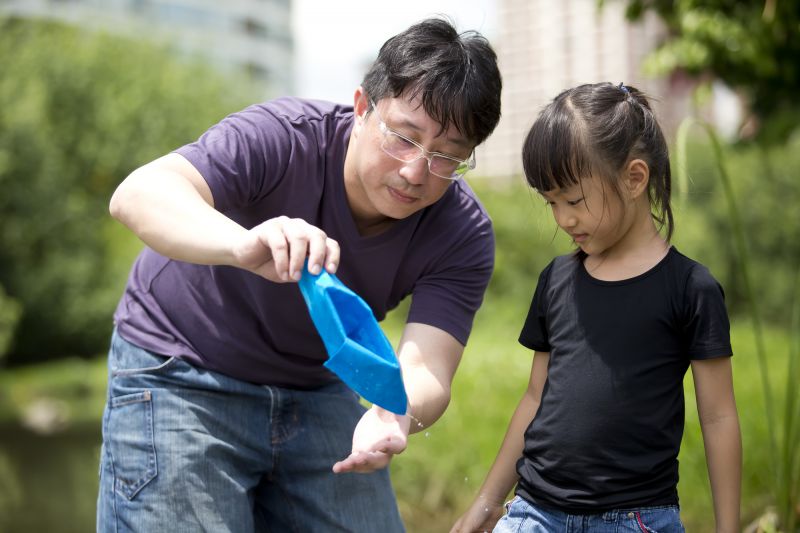 Trẻ em Nhật được làm quen với rất nhiều kĩ năng ngay từ khi còn bé.