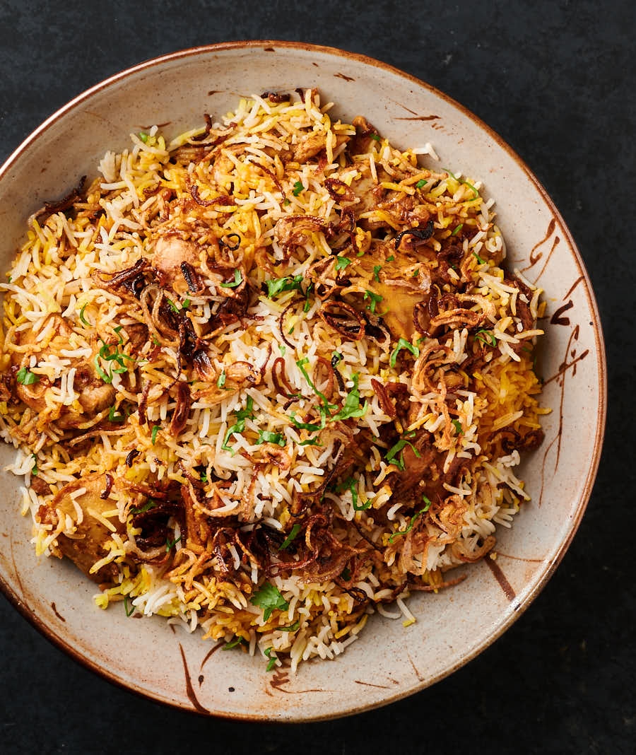 Ăn cơm Biryani kiểu Ấn Độ: Thưởng thức một lần làm người hoàng tộc - Ảnh 3