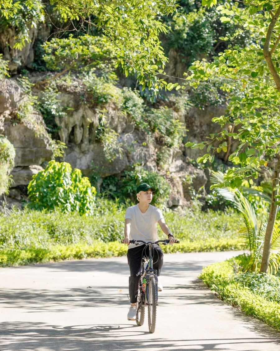Lựa chọn xe đạp hoặc xe máy để khám phá Ninh Bình và cảm nhận cuộc sống nhẹ nhàng nơi đây