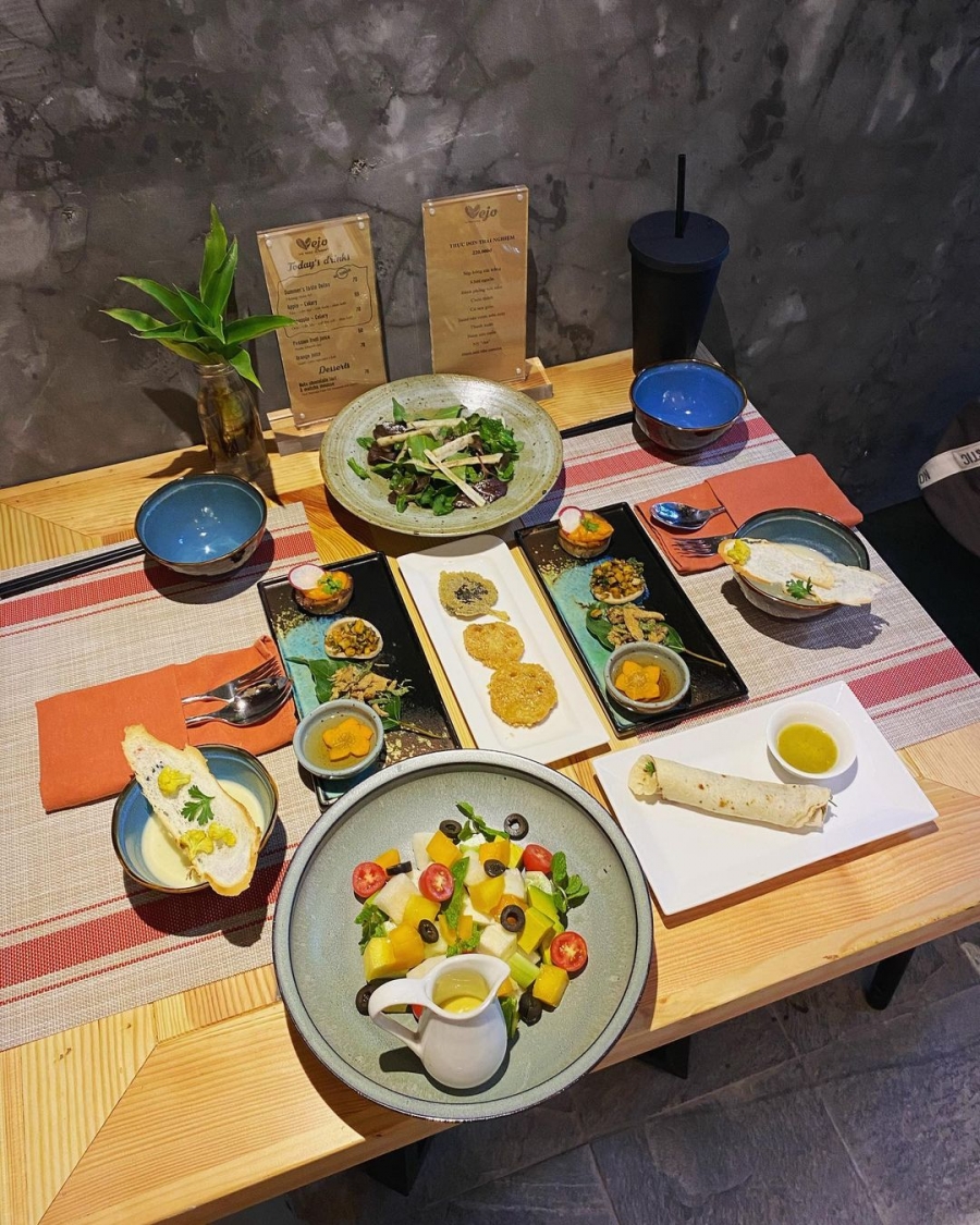 Top 5+ nhà hàng chay ngon, không gian đẹp ở Hà Nội - Ảnh 11